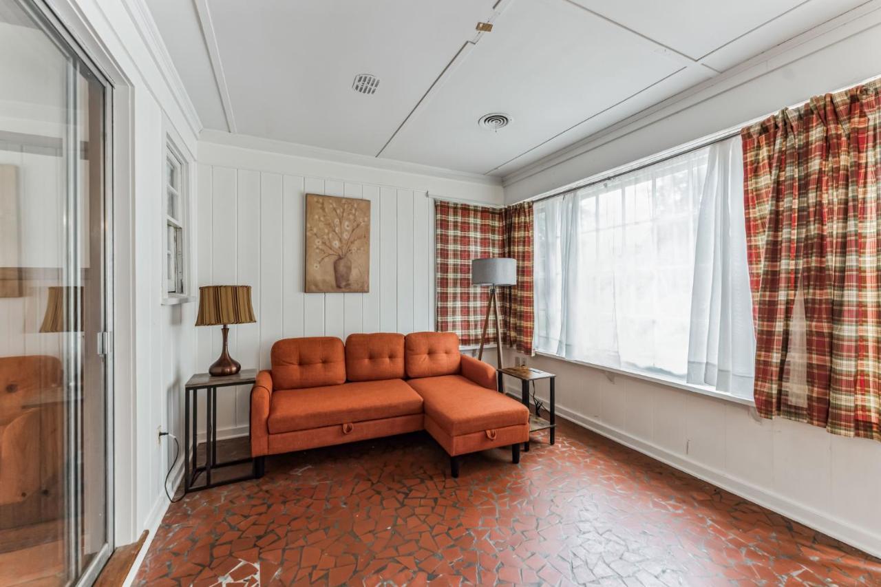 Mins To Graceland Secluded Rambling Ranch Style Home Memphis Eksteriør bilde